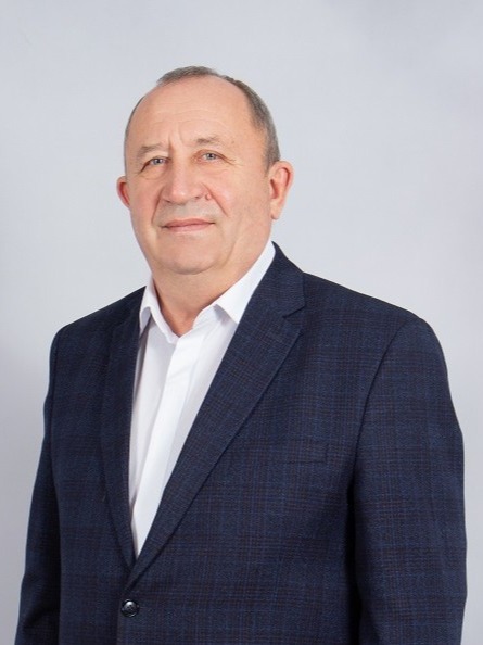 Попов Илья Алексеевич.